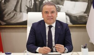 baskan-muhittin-bocek-yeni-yil-mesaji-8gV3TkR7.jpg