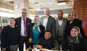 baskan-topaloglu-engelli-bireylerle-bir-araya-geldi-i8eAjwD3.jpg