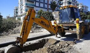 buyuksehir-demre-gokyazida-icme-suyu-hatlarini-yeniliyor-HU9SPLbF.jpg