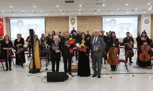 buyuksehir-turkan-saylanin-88dogum-gununu-konserle-kutladi-z74YPIFC.jpg