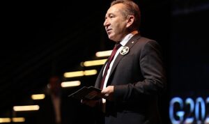 cesurlarin-sahnesi-big-bang-startup-challenge-heyecani-basladi-C9xJiUS5.jpg