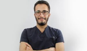 dikkat-50-yasina-kadar-12-disinizi-kaybedebilirsiniz-agcPlddm.jpg