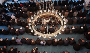 hudavendig-r-osmangazi-camii-dualarla-ibadete-acildi-sTFeTQBY.jpg
