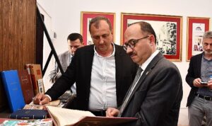 iznik-tezlere-konu-olmaya-devam-ediyor-Ofbu9tBS.jpg