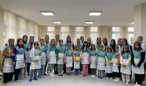 konya-buyuksehir-kiz-cocuklari-ve-anneleri-icin-anne-kiz-kampi-duzenledi-l5fPMRlI.jpg