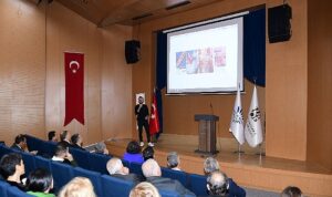 mobilya-akademide-neden-tasarim-semineri-btlQzjD1.jpg