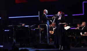 piyano-festivalinde-candan-ercetin-gurur-yasatti-LSemFuTx.jpg