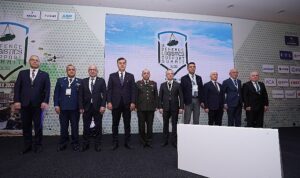 turk-savunma-sanayisinin-kalbi-dlsste-atti-2DT2mErI.jpg