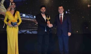 gold-faces-of-turkey-awards-sahipleriyle-bulustu-huid7UyF.jpg