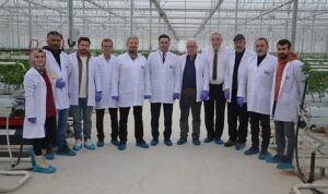 konya-jeotermal-topraksiz-tarimin-ussu-oluyor-B9evXLn8.jpg