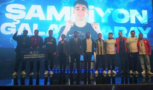 turk-telekom-gameon-eturkiye-kupasinda-sampiyon-galatasaray-oldu-Iraxw6VN.jpg
