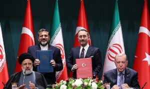 turkiye-ile-iran-arasinda-10-anlasma-imzalandi-W8FYkV13.jpg