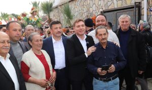 3bayindir-turan-nergis-ve-kuru-cicek-festivali-yapildi-x7KUYKvN.jpg