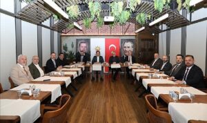 aday-adaylarindan-birlik-beraberlik-mesaji-ahqWKMxD.jpg
