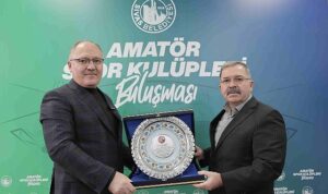 askfden-baskan-bilgine-tesekkur-plaketi-ag5vhV9H.jpg