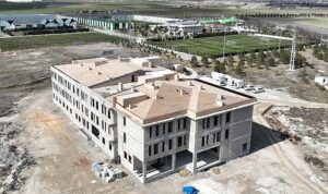 baskan-altay-konyasporumuza-kazandiracagimiz-yeni-kayacik-tesislerinin-yapimi-devam-ediyor-RWQBrz3R.jpg