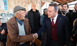 baskan-bocek-korkutelinde-vatandaslarla-bulustu-8wHWs1j8.jpg