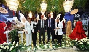 baskan-buyukakin-kocaeli-evlilik-fuarini-ziyaret-etti-PgazXwfa.jpg