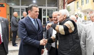 baskan-ozyigit-5-yillik-hizmet-surecini-degerlendiriyor-talep-ve-onerileri-aliyor-HkEXYXsi.jpg