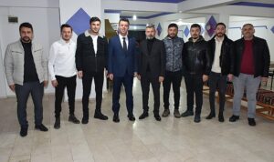 baskan-sarikurta-hemsehri-derneklerinden-coskulu-karsilama-2Rk8lOpx.jpg