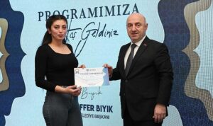 biyik-daricanin-kadinlarini-her-alanda-destekleyecegiz-jh7iT6Bj.jpg