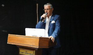 bonus-hoca-kemerde-ogrencilerle-bulustu-SkKrhd45.jpg