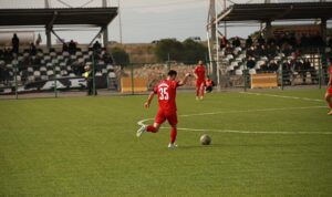 burhaniye-belediyespor-2-yariya-galibiyetle-basladi-S56JL9rj.jpg