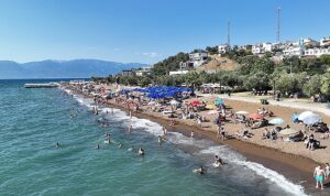 burhaniye-turizmin-goz-bebegi-oldu-fgC7nMsz.jpg
