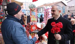 ciftci-cayirovayi-karis-karis-geziyor-WaIgWAFr.jpg