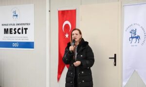 deuden-depremin-yil-donumunde-malatyaya-mescit-hizmeti-PrxeTzuF.jpg