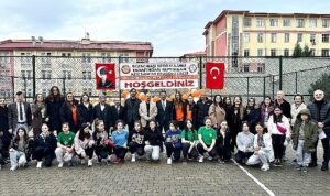 eczacibasi-spor-kulubunden-kahramanmaras-aziz-sancar-anadolu-lisesine-voleybol-sahasi-DfcCcvtv.jpg