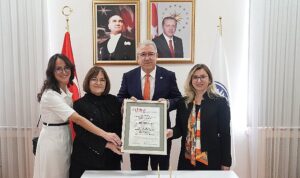 eu-saglik-bilimleri-enstitusu-orpheus-etiketi-almaya-hak-kazandi-decBI9ia.jpg