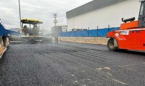 ford-fabrikasina-ulasimin-saglandigi-yola-asfalt-drRrtgaE.jpg