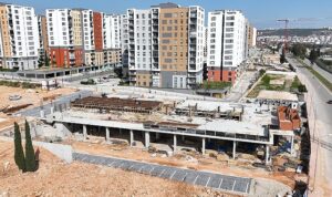 kepez-ve-santral-mahallesi-kapali-pazar-yeri-insaatinin-yuzde-90i-tamamlandi-9luia2CB.jpg