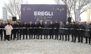 konya-buyuksehirin-eregliye-kazandirdigi-8-hali-sahanin-acilisi-yapildi-BdzljDZJ.jpg
