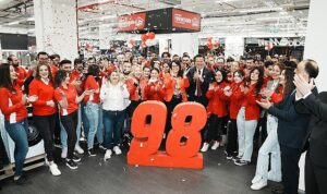 mediamarkt-yeni-magazasini-atlaspark-avmde-acti-CUmmjBOt.jpg