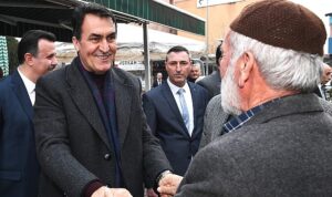 osmangaziden-emekliye-kadinlara-ve-ogrencilere-tam-destek-ZfkPc1hE.jpg