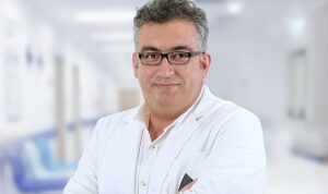 prof-dr-ozveren-ozellikle-riskli-grupta-yer-alan-kisilerin-kalp-krizi-riskini-onceden-tespit-zRKJEsQJ.jpg