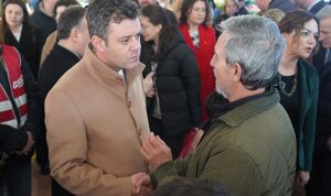 sarikurt-ve-yuceer-esnafi-ziyaret-etti-Cz1tb8tK.jpg