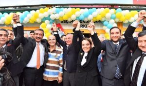 soner-cetinden-gorkemli-acilis-icyhVAiV.jpg