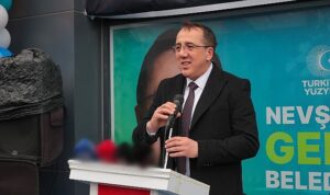 tarim-ve-orman-bakani-yumakli-ak-parti-belediye-baskan-adayi-savranin-secim-ofisi-acilisina-JdObRxLV.jpg