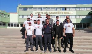 tepe-kurumsal-cozumler-deprem-bolgesindeki-calismalarini-surduruyor-Q9hiTx4M.jpg