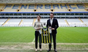 visa-ve-fenerbahce-is-birligiyle-taraftarlara-ozel-on-odemeli-dijital-kart-q1hTqCMF.jpg