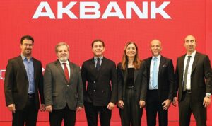 akbank-dis-ticarette-surdurulebilir-buyume-hedefiyle-ihracatci-bulusmasini-gerceklestirdi-bAbpONHJ.jpg
