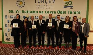 antalya-buyuksehir-belediyesi-20-cevre-odulunu-aldi-1bvE4keu.jpg