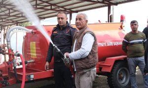 aydin-buyuksehir-belediyesinin-yangin-sondurme-tankeri-dagitimi-suruyor-nL8WVnzW.jpg