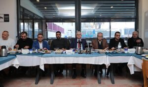 baskan-ali-kemal-deveciler-basin-mensuplariyla-bulustu-fgR21fAw.jpg