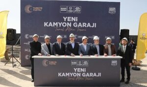 baskan-altay-yeni-kamyon-garajinin-temelini-atti-jRBieUcF.jpg