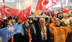 baskan-biyik-binlerce-kadinla-yurudu-kadin-ve-aile-mudurlugu-mujdesi-eqNnNQTj.jpg