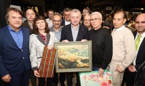 baskan-buyukakin-balkan-iftarinda-soydaslarla-bulustu-KvxRBL6e.jpg